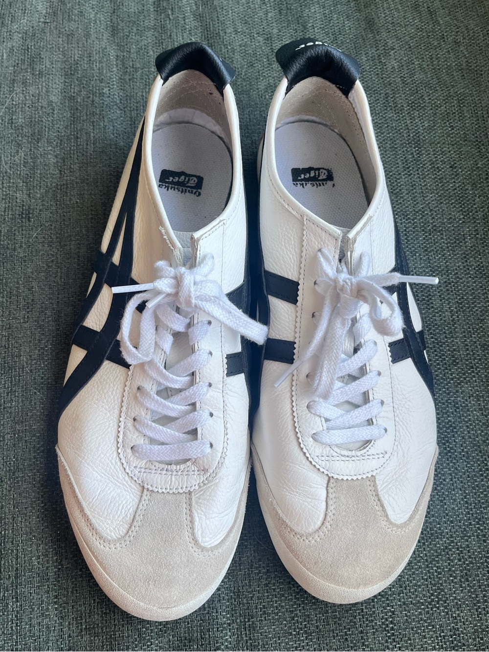 Onitsuka Tiger Mexico 66 sneakers, specifically the White/Black Size 11.5